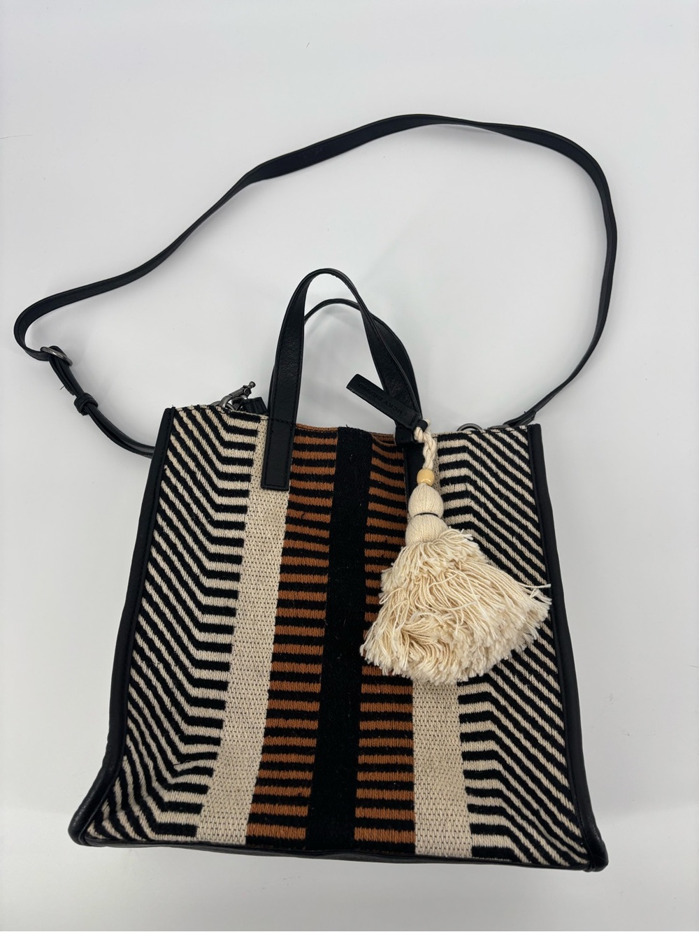 Lucky Brand Woven Tapestry Tote Bag Black Brown Stripe Chevron Boho Tassel Larg